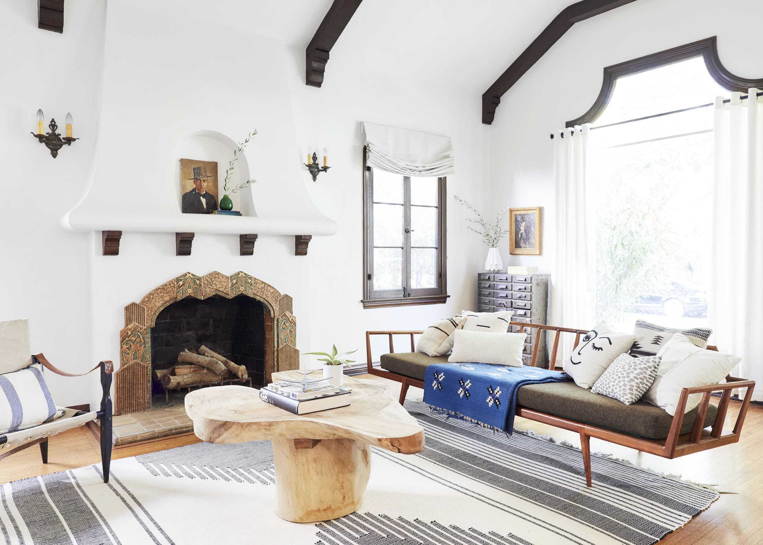 vintage living room